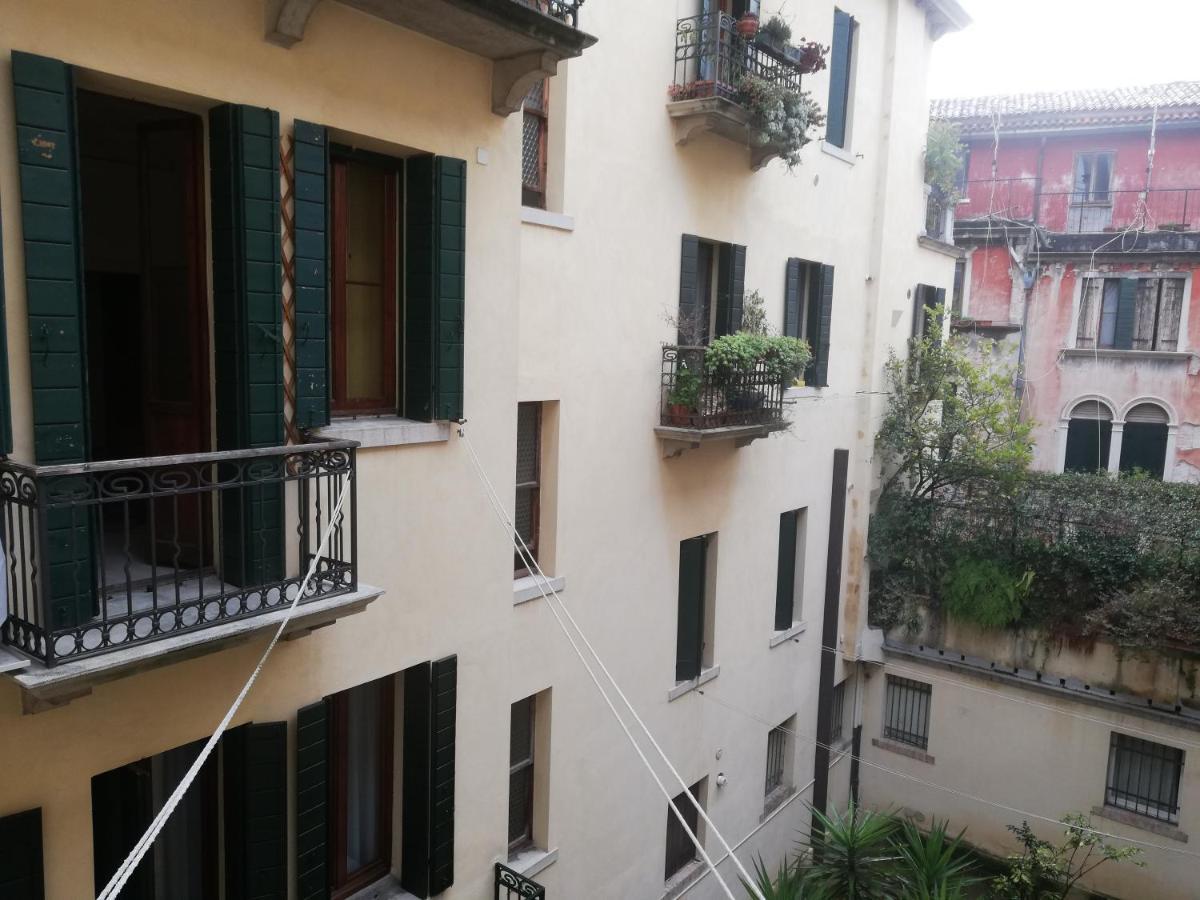 Laura Apartman Velence Kültér fotó